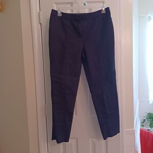 Chicos 1 So Slimming pants.